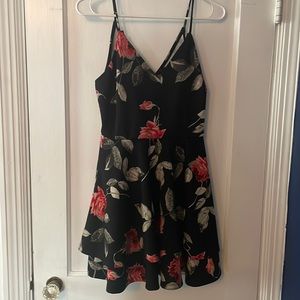 Windsor Black Floral Skater Mini